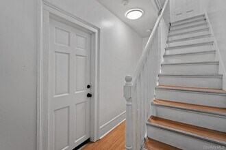 93 Delafield St in Poughkeepsie, NY - Building Photo - Building Photo