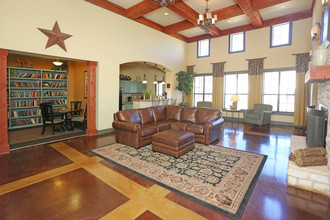 Estrada South II in Lubbock, TX - Foto de edificio - Interior Photo