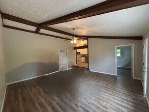 2 E State Hwy 76 in Forsyth, MO - Building Photo - Building Photo
