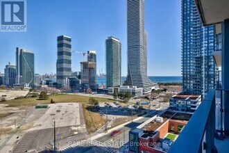 10 Park Lawn Rd in Toronto, ON - Building Photo - Building Photo