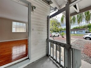 2113 W North B St in Tampa, FL - Building Photo - Building Photo