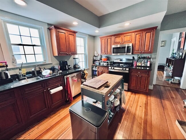 835 Fellsway, Unit 1