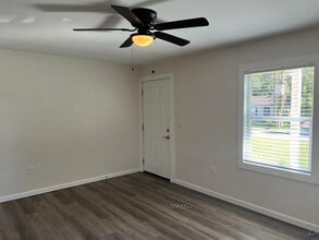 1324 Alma Ave in Warner Robins, GA - Building Photo - Building Photo
