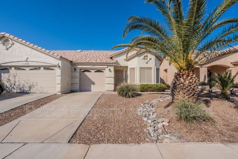 16728 S 22nd St in Phoenix, AZ - Building Photo