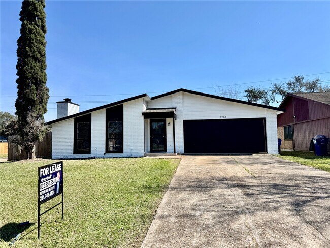 7203 Addicks Clodine Rd in Houston, TX - Building Photo - Building Photo