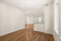 137 Thornton St, Unit 2 in Boston, MA - Building Photo - Building Photo