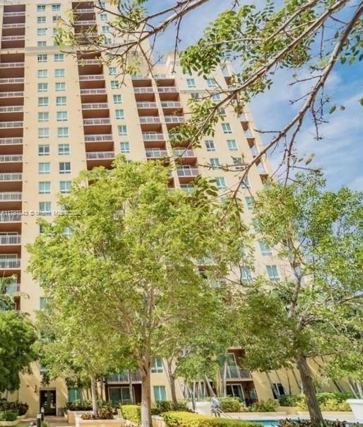 7350 SW 89th St, Unit 1804S in Miami, FL - Building Photo