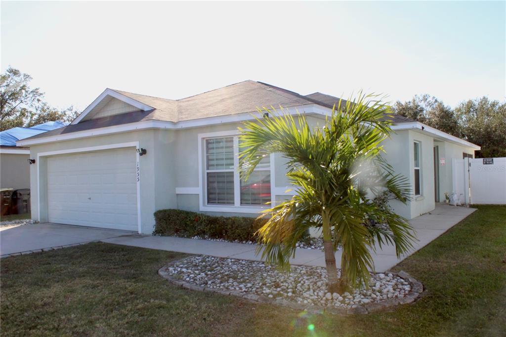 1955 Bretton Ridge Dr in Winter Haven, FL - Building Photo