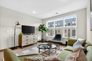 Corliss in Milwaukee, WI - Building Photo