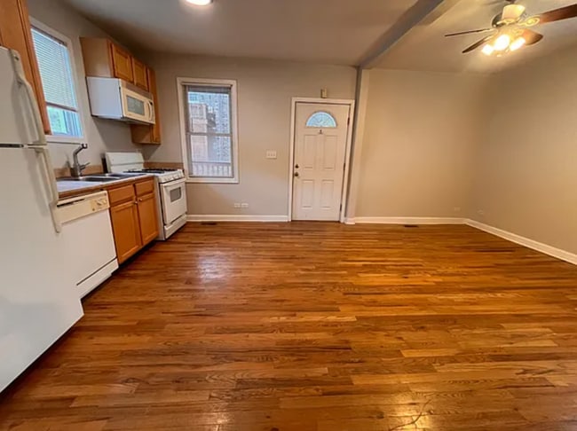 1513 W Erie St, Unit CH-1 in Chicago, IL - Building Photo - Building Photo