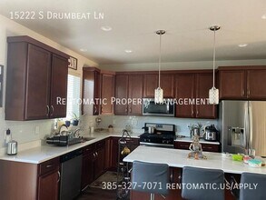15222 Drumbeat Ln in Bluffdale, UT - Building Photo - Building Photo
