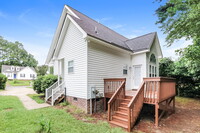 233 Walnut Creek Dr in Clayton, NC - Foto de edificio - Building Photo