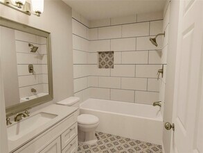 2442 Carmel St-Unit -A in Houston, TX - Building Photo - Building Photo