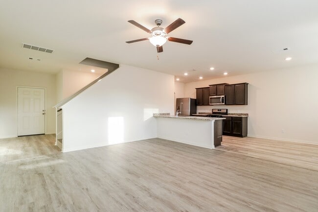 26864 Steinbeck Dr in Magnolia, TX - Foto de edificio - Building Photo