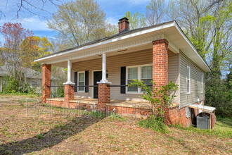 11 Tennent St in Spartanburg, SC - Building Photo - Building Photo