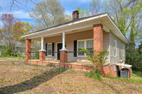 11 Tennent St in Spartanburg, SC - Foto de edificio - Building Photo