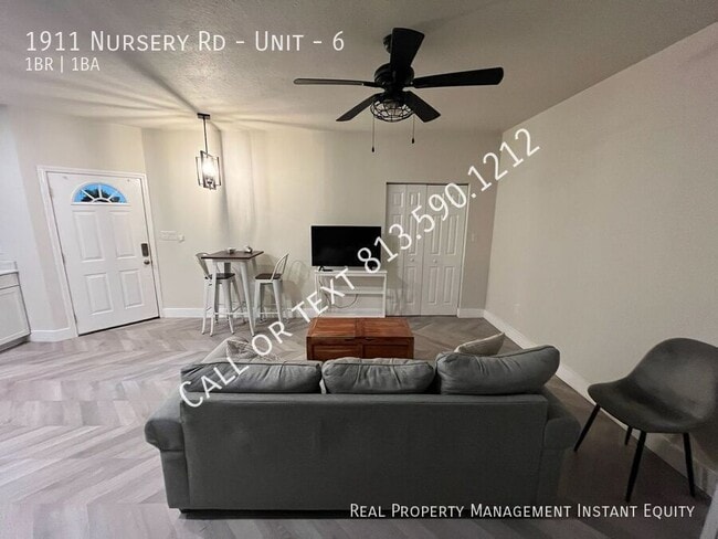 1911 Nursery Rd in Clearwater, FL - Building Photo - Building Photo