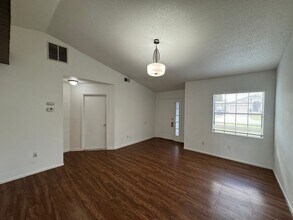 2815 Fayson Cir in Deltona, FL - Building Photo - Building Photo