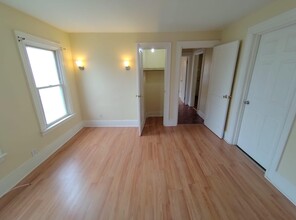 971 Sherman Ave, Unit 1 in New Haven, CT - Foto de edificio - Building Photo