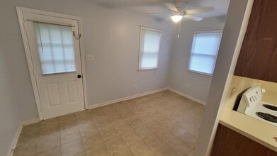 2672 W Mountain St in Kernersville, NC - Building Photo - Building Photo
