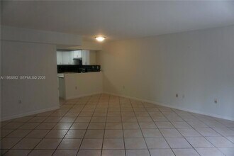 15480 SW 82nd Ln, Unit 211 in Miami, FL - Building Photo - Building Photo