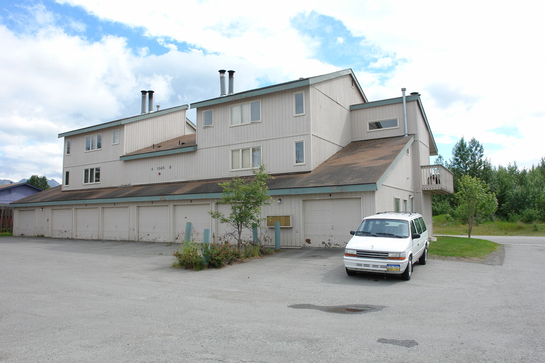 Dimond in Anchorage, AK - Building Photo