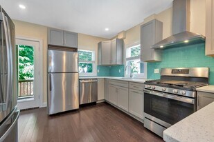 161 4th St in Medford, MA - Building Photo