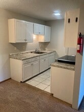 998 W Beaver Creek Blvd, Unit C211 in Avon, CO - Building Photo - Building Photo