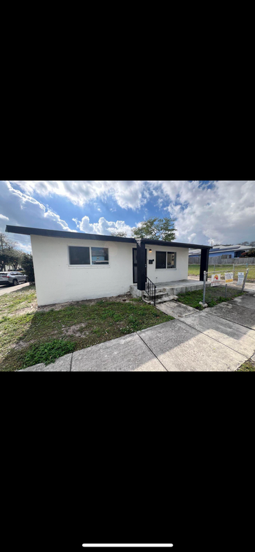 property at 700 6th St