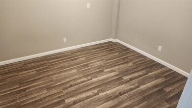 1010 22nd St in San Leon, TX - Building Photo - Building Photo