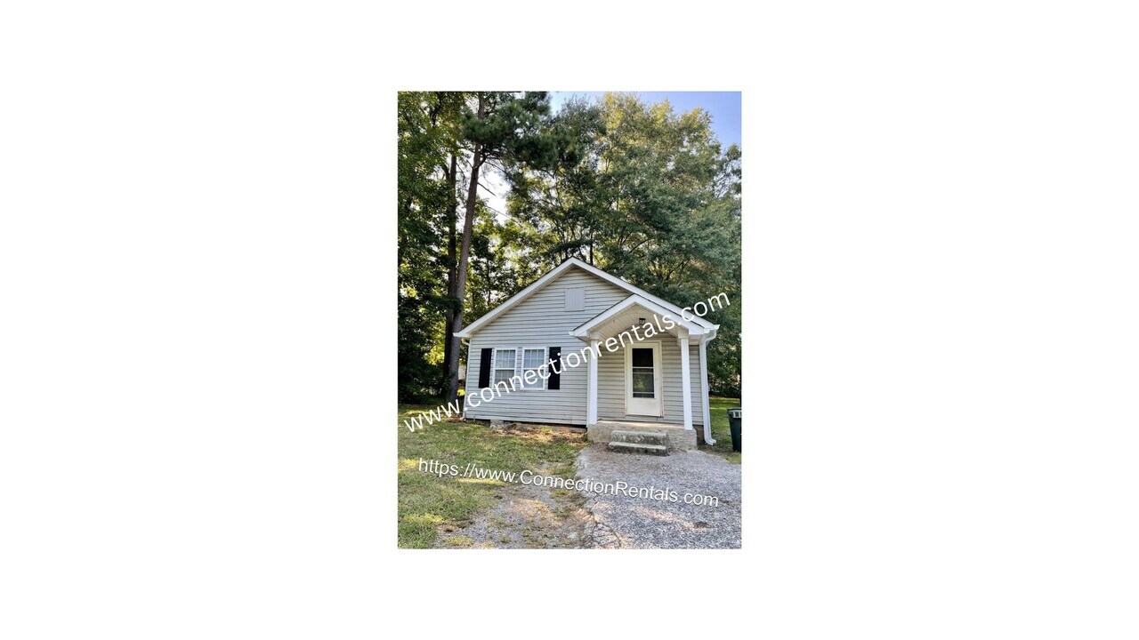 1511 Shady Ln in Dalton, GA - Building Photo