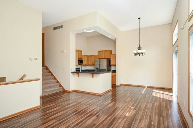 7637 Century Blvd in Chanhassen, MN - Building Photo - Building Photo