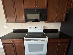 283 Hampton Park Cir in Myrtle Beach, SC - Building Photo - Building Photo