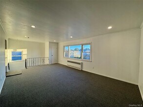 58 Cohill Rd in Valley Stream, NY - Building Photo - Building Photo