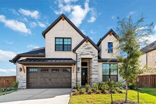 3710 Highcliffe Dr in Katy, TX - Building Photo