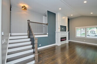 8926 Natoma Ave in Morton Grove, IL - Building Photo - Building Photo