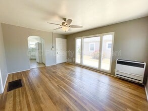 105 W Curtis St in Salinas, CA - Building Photo - Building Photo