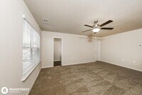 630 Clover Cir photo'