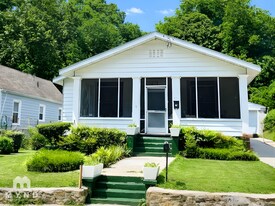 2209 Wingate St SW in Atlanta, GA - Building Photo