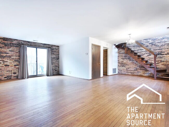 1257 W Belden Ave, Unit 03B