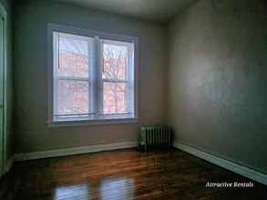 8 N Long Ave in Chicago, IL - Building Photo - Building Photo