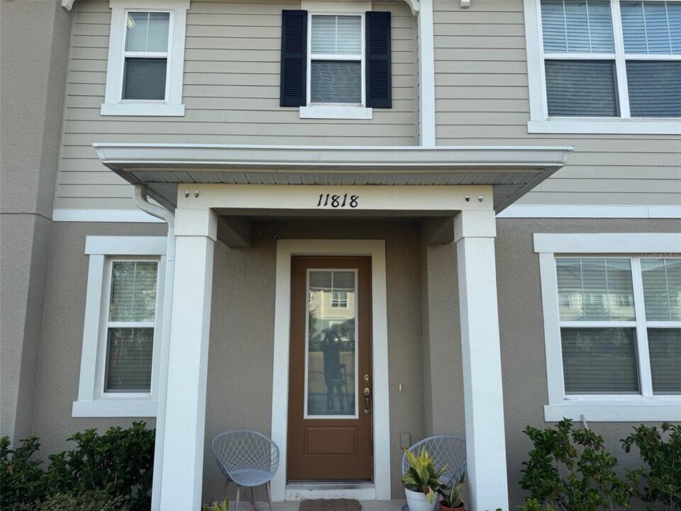 11818 Dune Aly in Orlando, FL - Building Photo