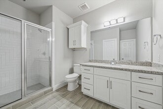 6838 Westover St in Houston, TX - Building Photo - Building Photo
