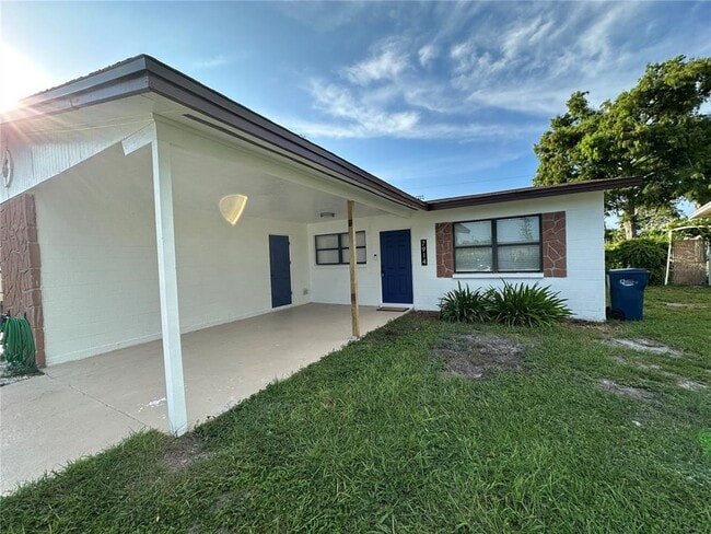 7914 43rd Ave W