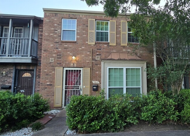 property at 7913 Grove Ridge Dr