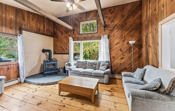 75 Stag Head Dr in Pascoag, RI - Building Photo - Building Photo