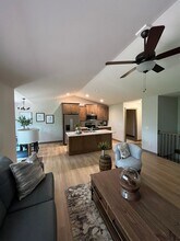 1126 Juniper Pl in Eau Claire, WI - Building Photo - Building Photo