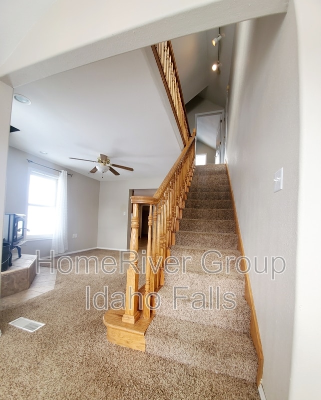 3771 E 500 Rd N in Rigby, ID - Building Photo - Building Photo
