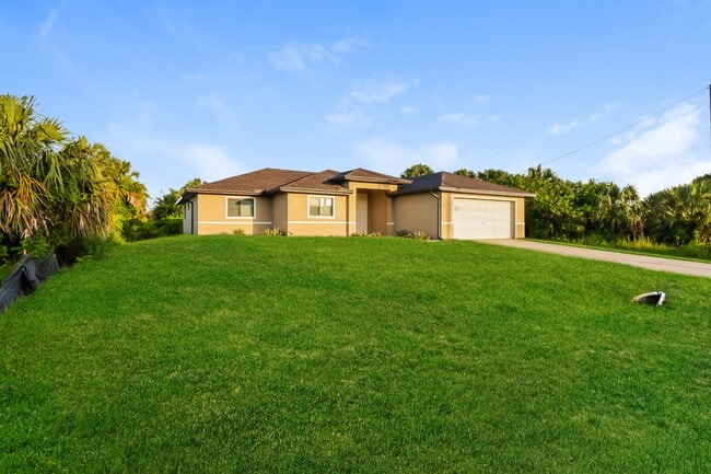 property at 520 Kilgour Ave S