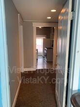 514 W Oak St-Unit -Apt. 4 in Louisville, KY - Building Photo - Building Photo